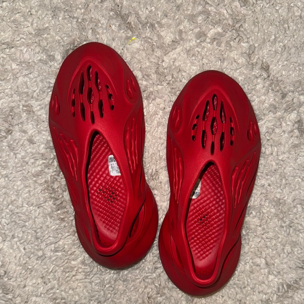 Yeezy Foam Runner